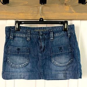 Y2k, early 2000’s low waist skirt. American eagle.